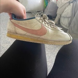Nike corvette Clearance